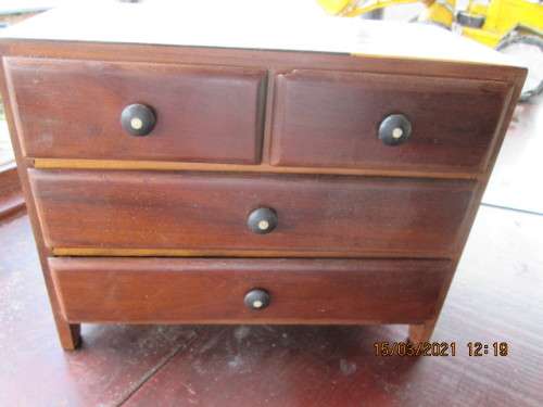 VINTAGE DETAILED MINIATURE CABINET/DRAWERS. WITH INLAYS ETC. PLEASE SEE